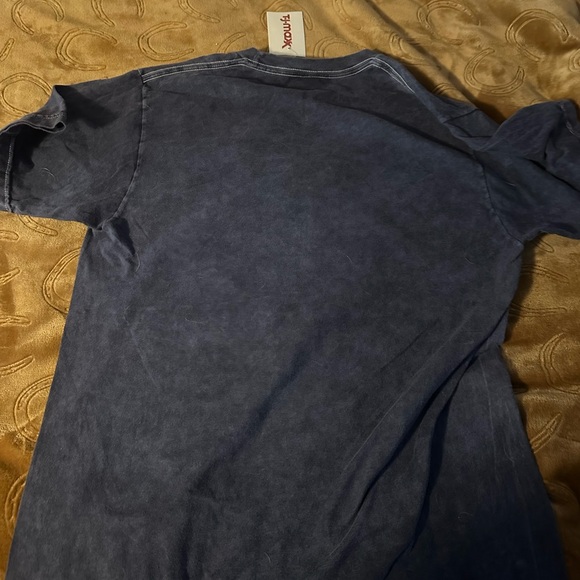 T.J.Maxx Navy Graphic Tee - Picture 3 of 3